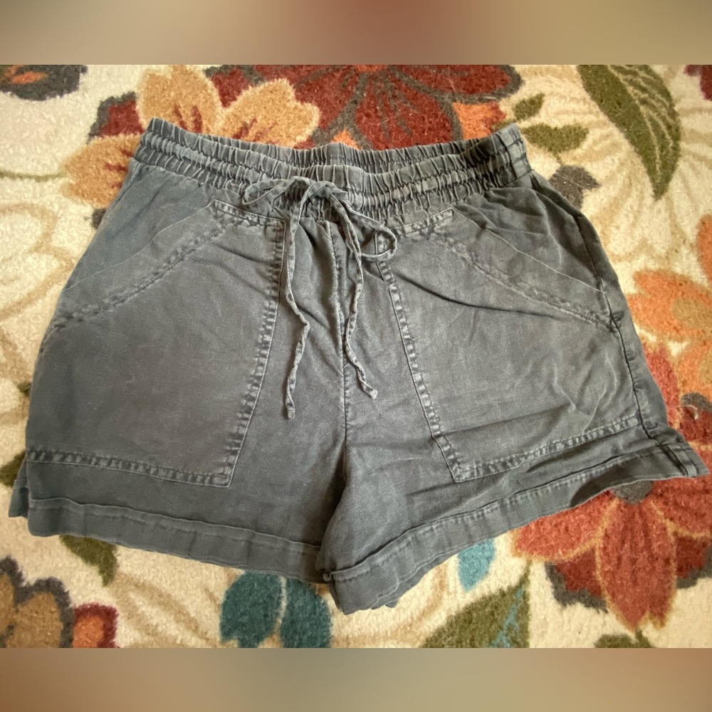 Universal Thread linen shorts